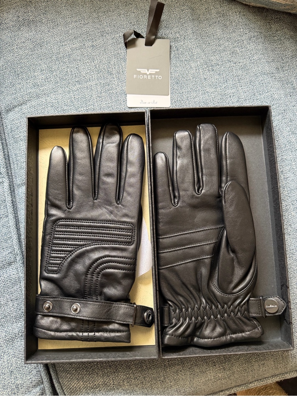Men's Black Leather Driving Gloves — Classic Snap Cuff